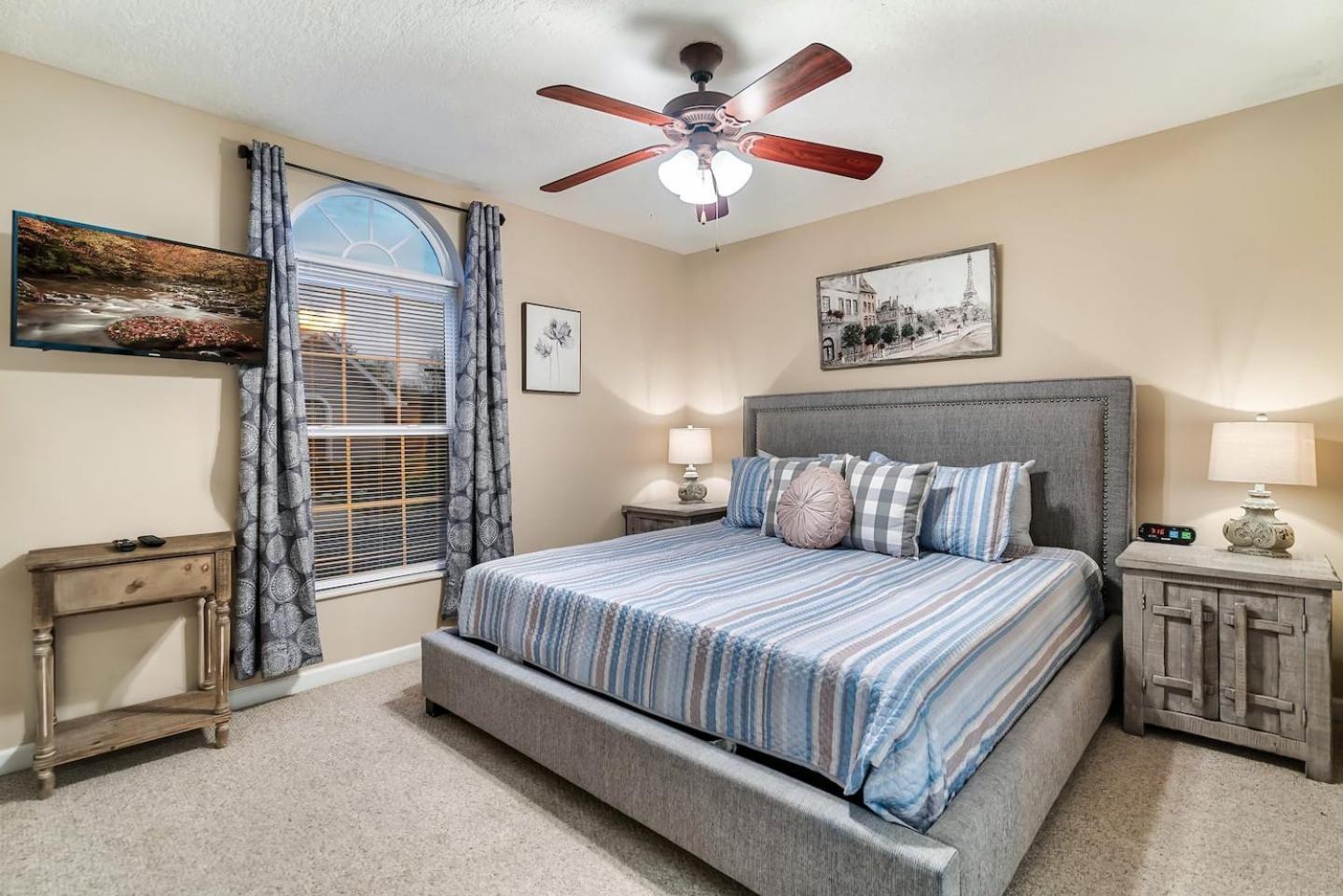 1 Mile To Pkwy, Pets, Hot Tub, Creekside, Porch Villa Pigeon Forge Exteriör bild